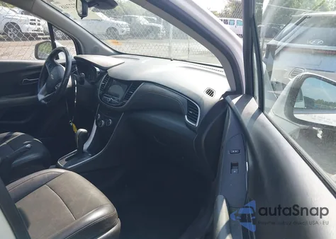 2018 Chevrolet Trax Lt z USA, uszkodzony, nr VIN KL7CJPSB0JB661113